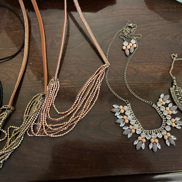 Trades Of Hope Jewelry lot - Picture 2 of 4